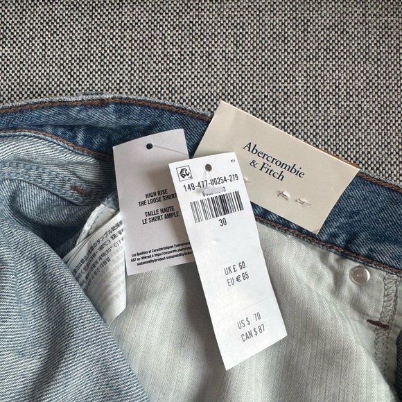 NWT Abercrombie High Rise Loose Shorts - Picture 5 of 9